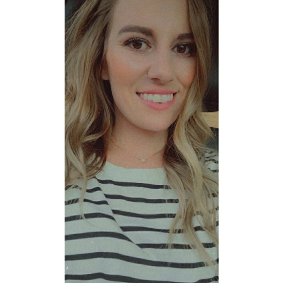 Meet your Posher, Ashley - Picture 1 of 1